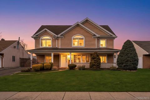 3597 Martha Boulevard Bethpage NY 11714