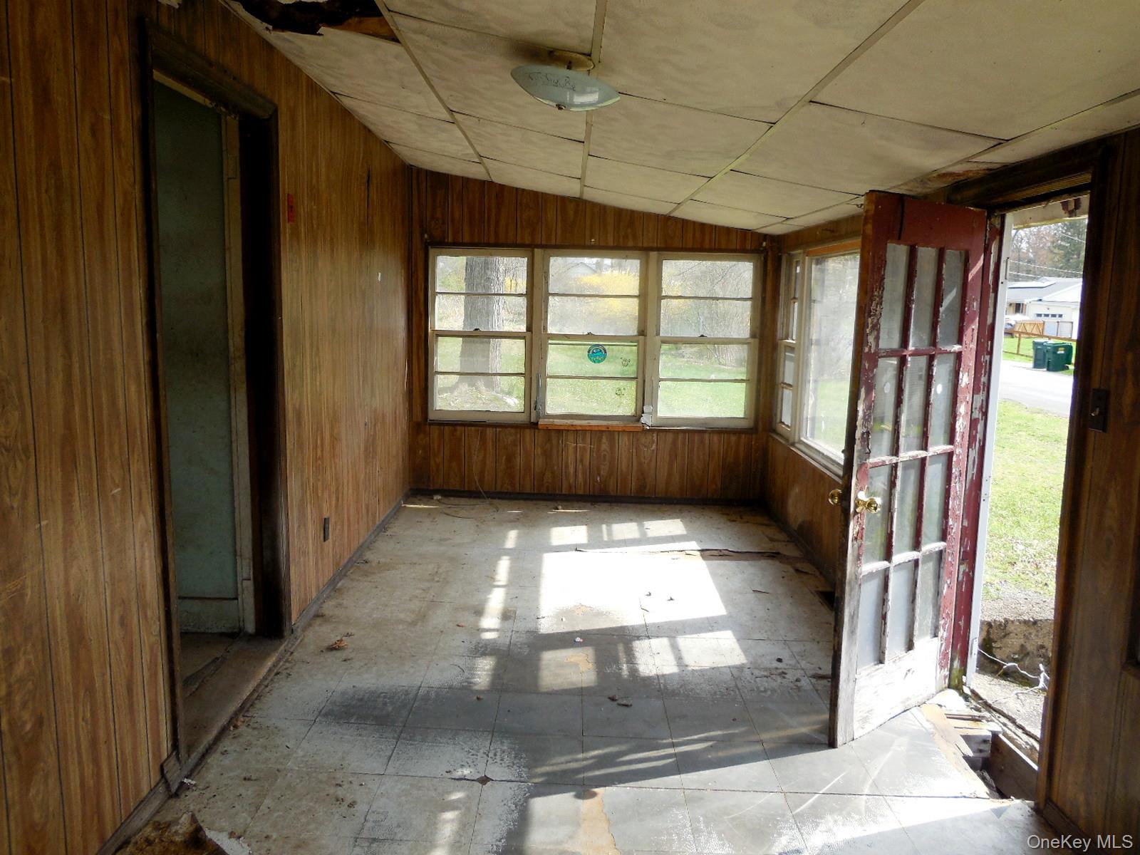 213 Lake Shore Drive