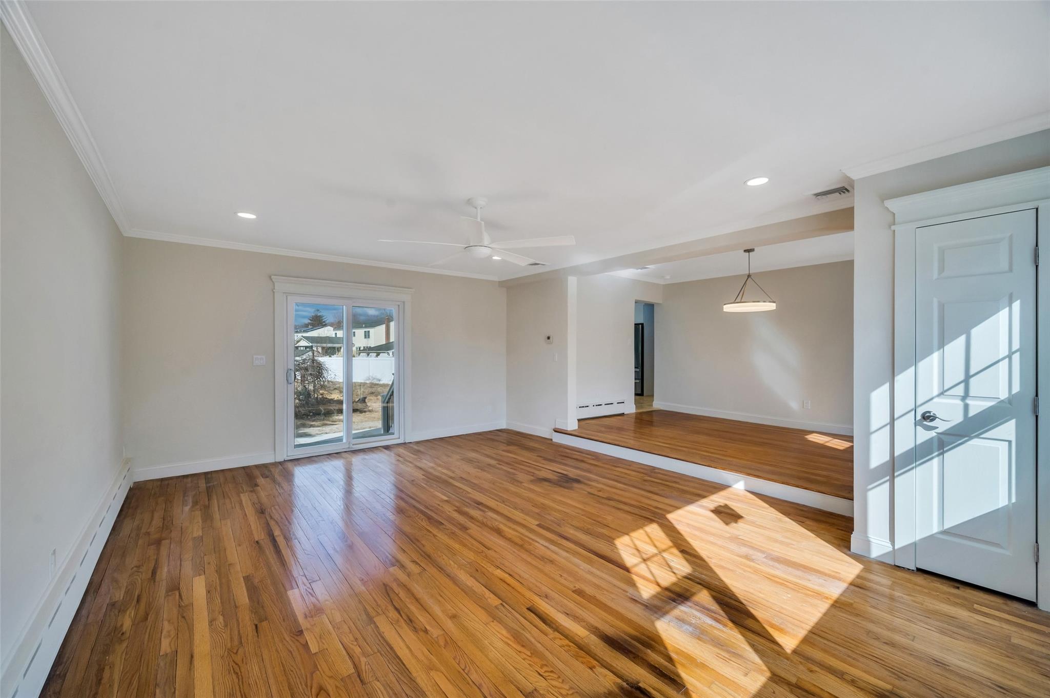 60 Udall Road, West Islip, New York image 23