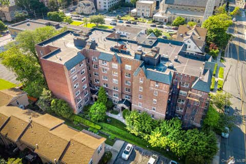 Homes For Sale - 151 Centre Avenue #5C<br/> New Rochelle, NY 10805