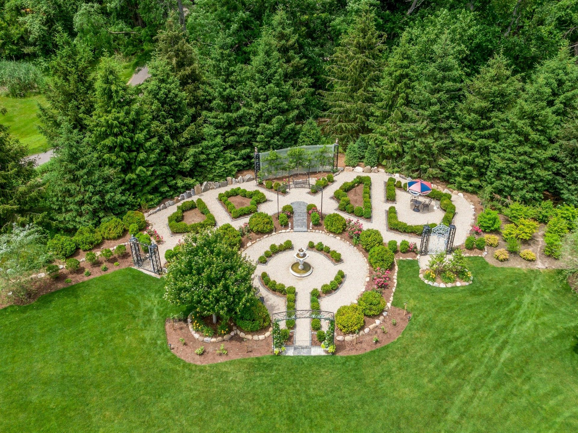 77 Winding Road Farm, Ardsley, New York image 44