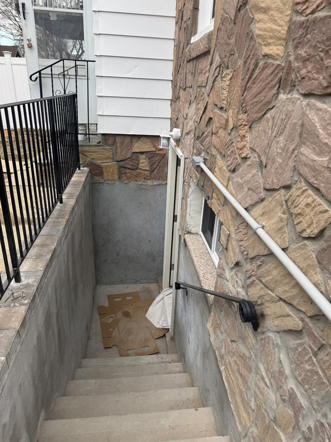 110 Terrace Avenue, Elmont, New York image 24