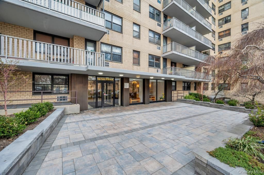Photo of 39-60 54th St St #2C, Woodside, NY 11377 (MLS # 980641)