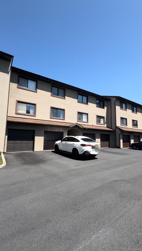 Photo of 524 115TH Street #524C, Flushing, NY 11356 (MLS # 961578)