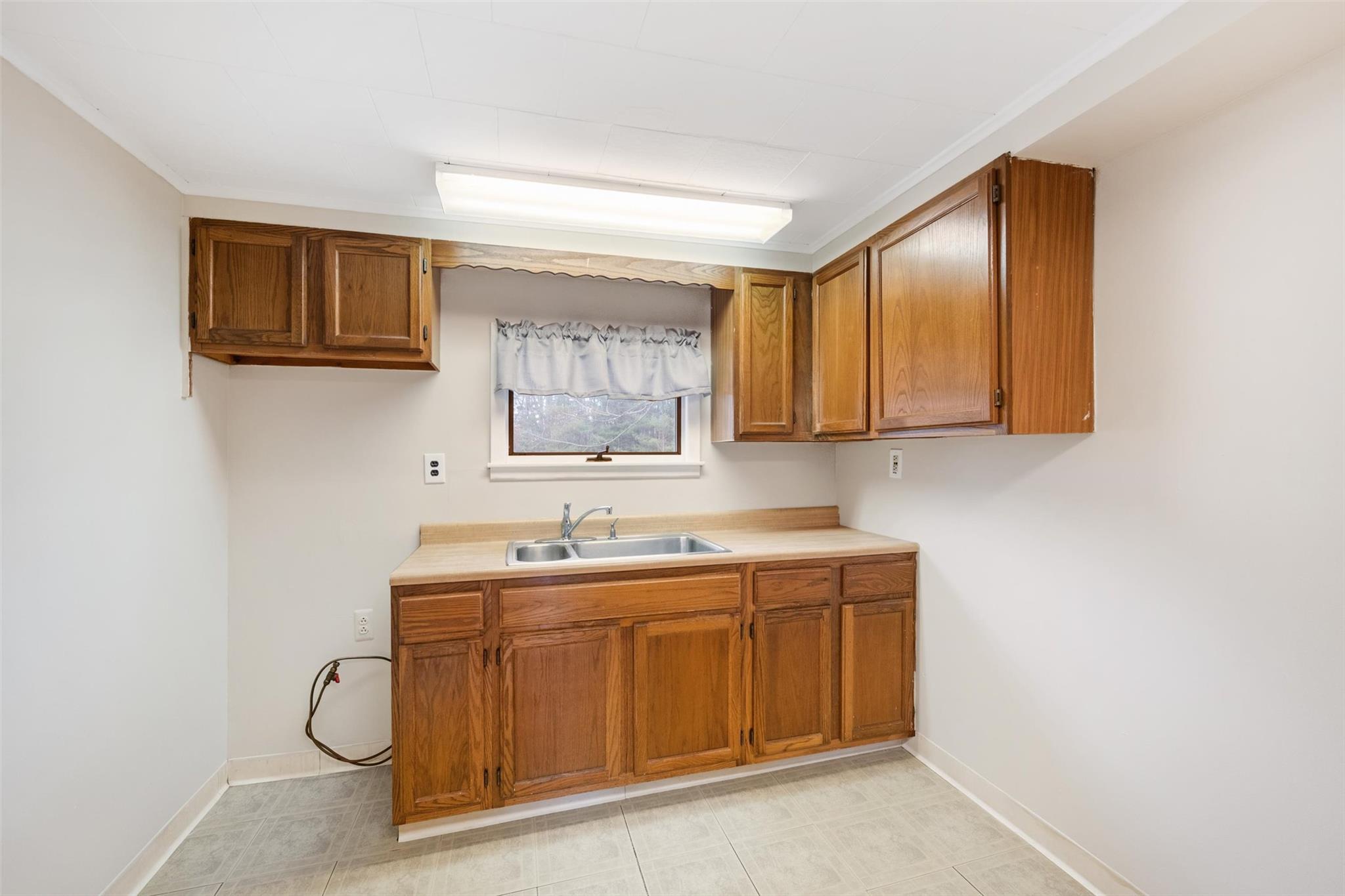 624 Katrina Falls Road, Rock Hill, New York image 28