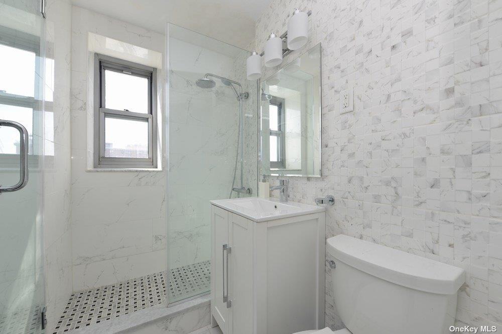61-20 Grand Central Parkway #B 903, Forest Hills, New York image 30