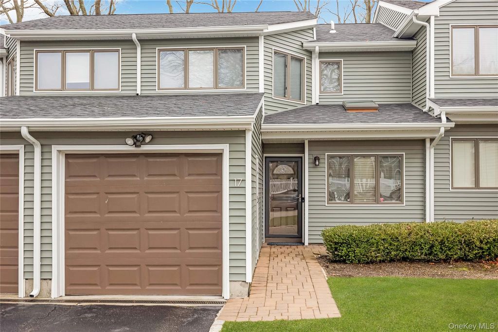 Photo of 17 Jeremy Circle, Nesconset, NY 11767 (MLS # 978143)