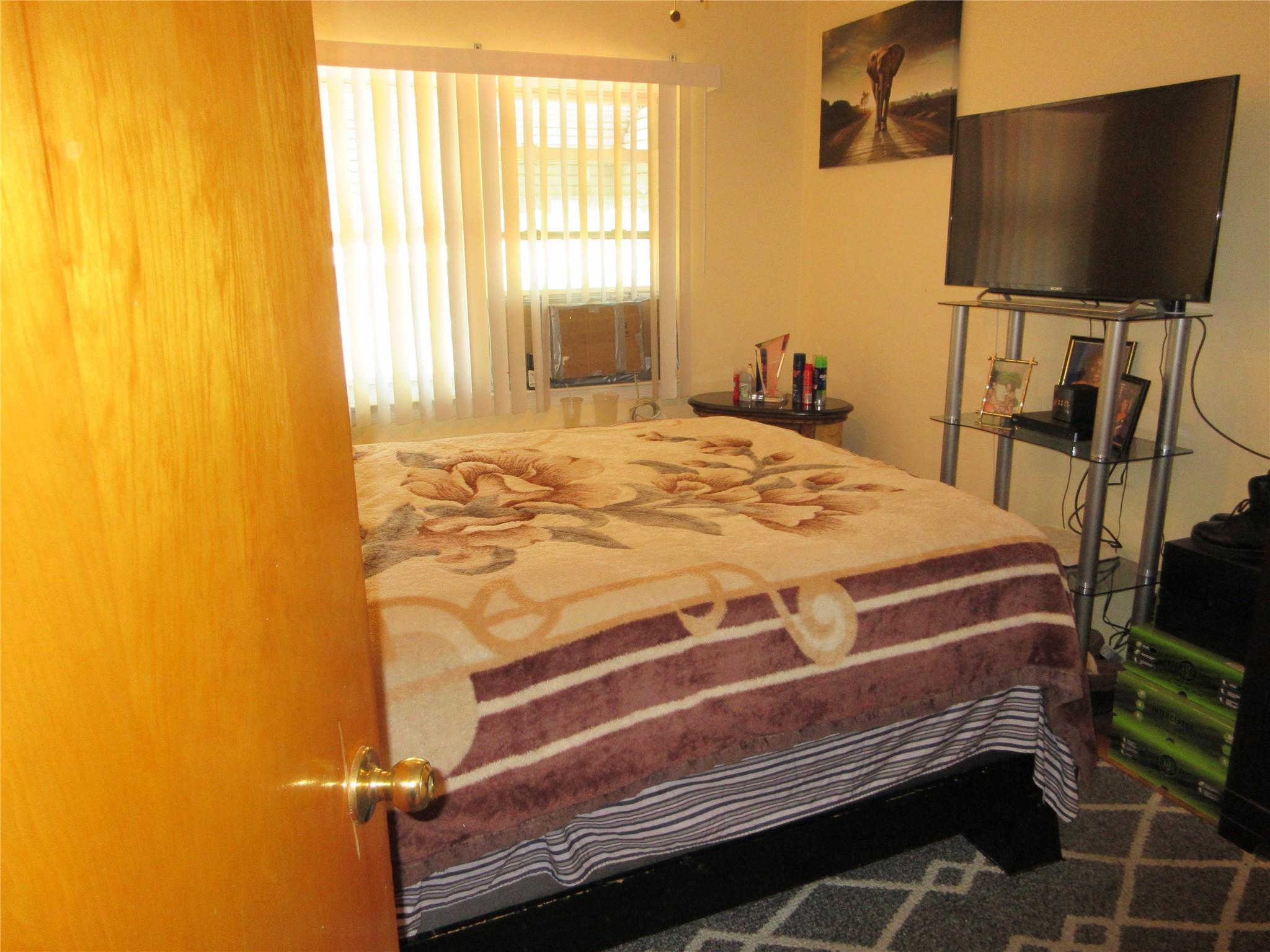 3922 Ely Avenue, Bronx, New York image 11