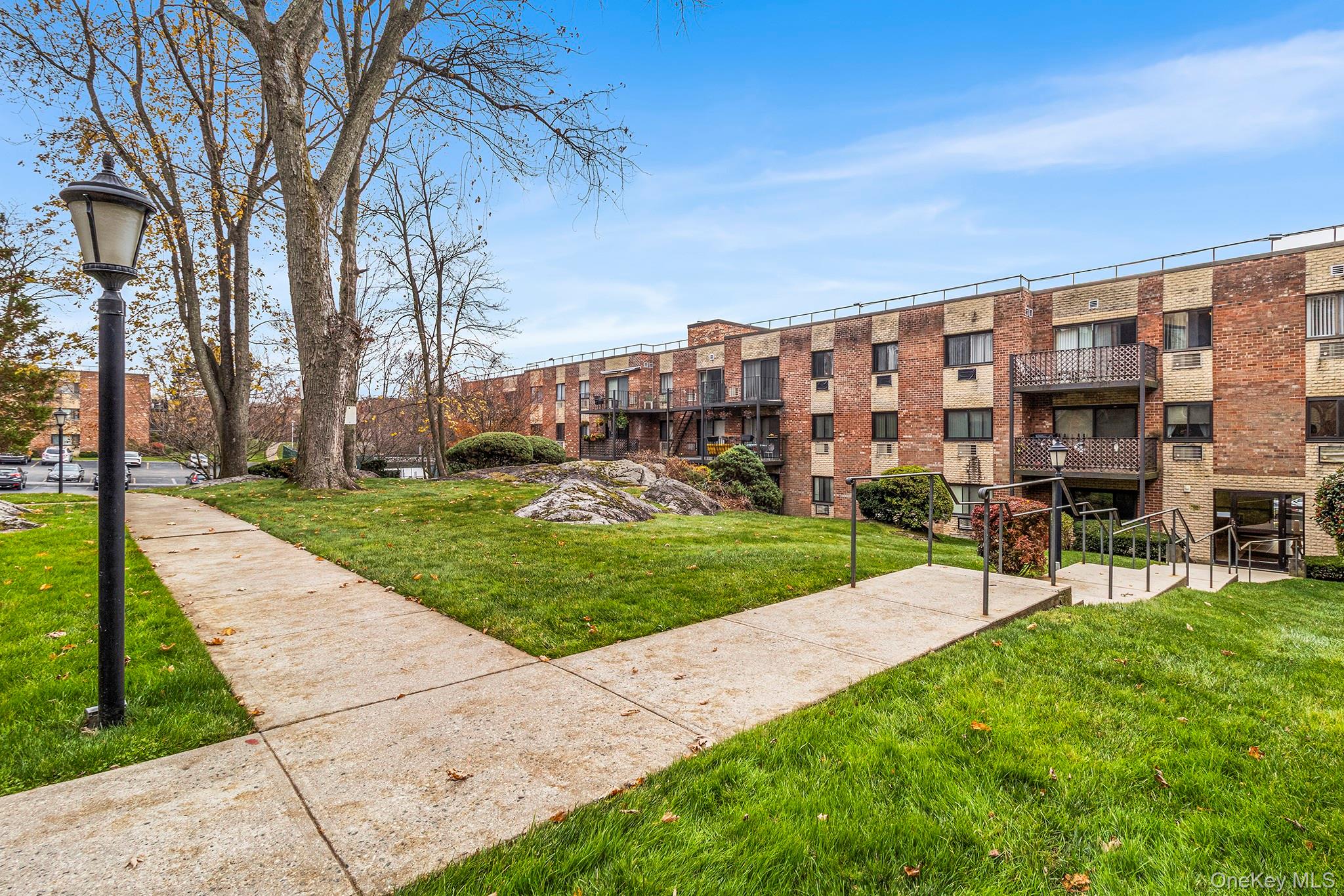 115 Dehaven Drive 114