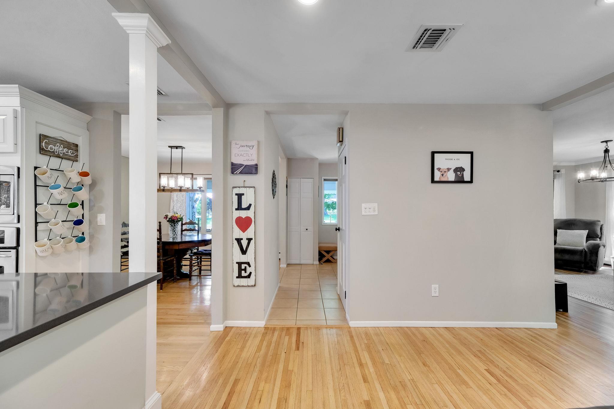 31 Blinker Light Road, Stony Brook, New York image 27