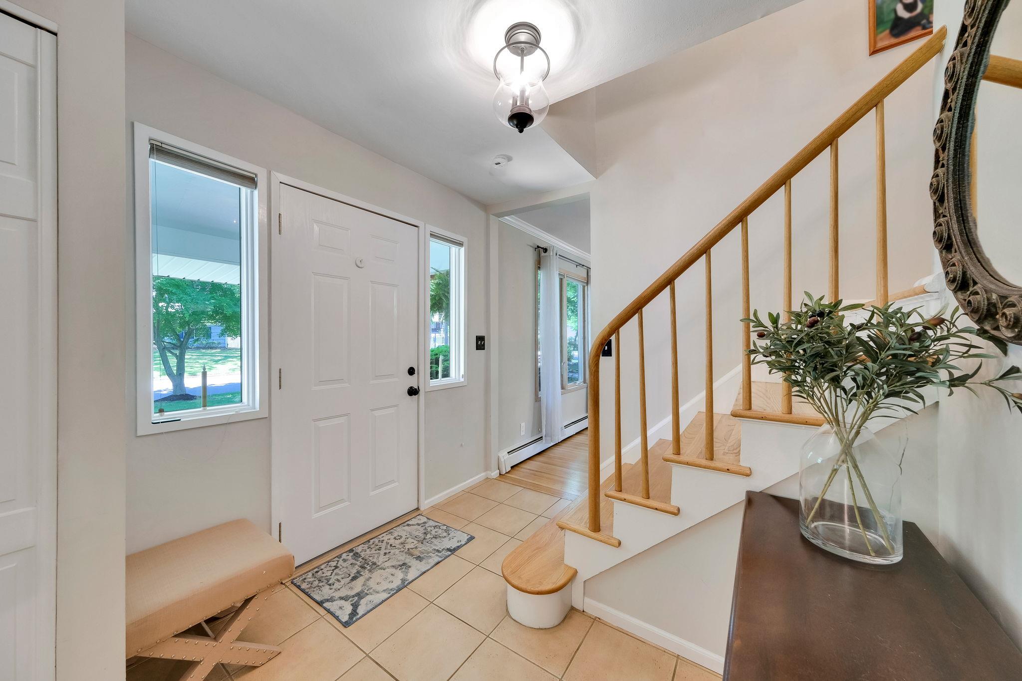 31 Blinker Light Road, Stony Brook, New York image 17