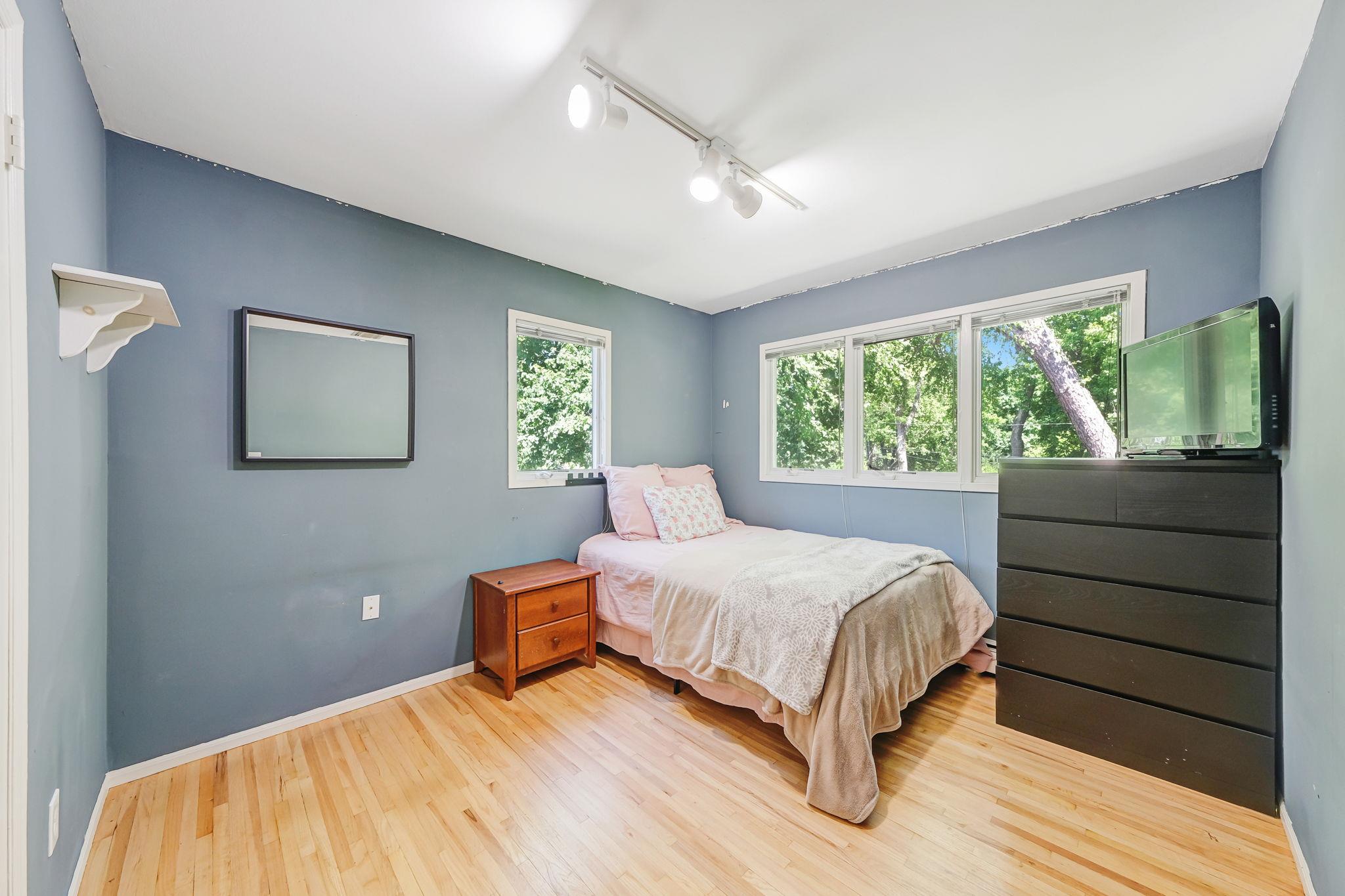 31 Blinker Light Road, Stony Brook, New York image 41