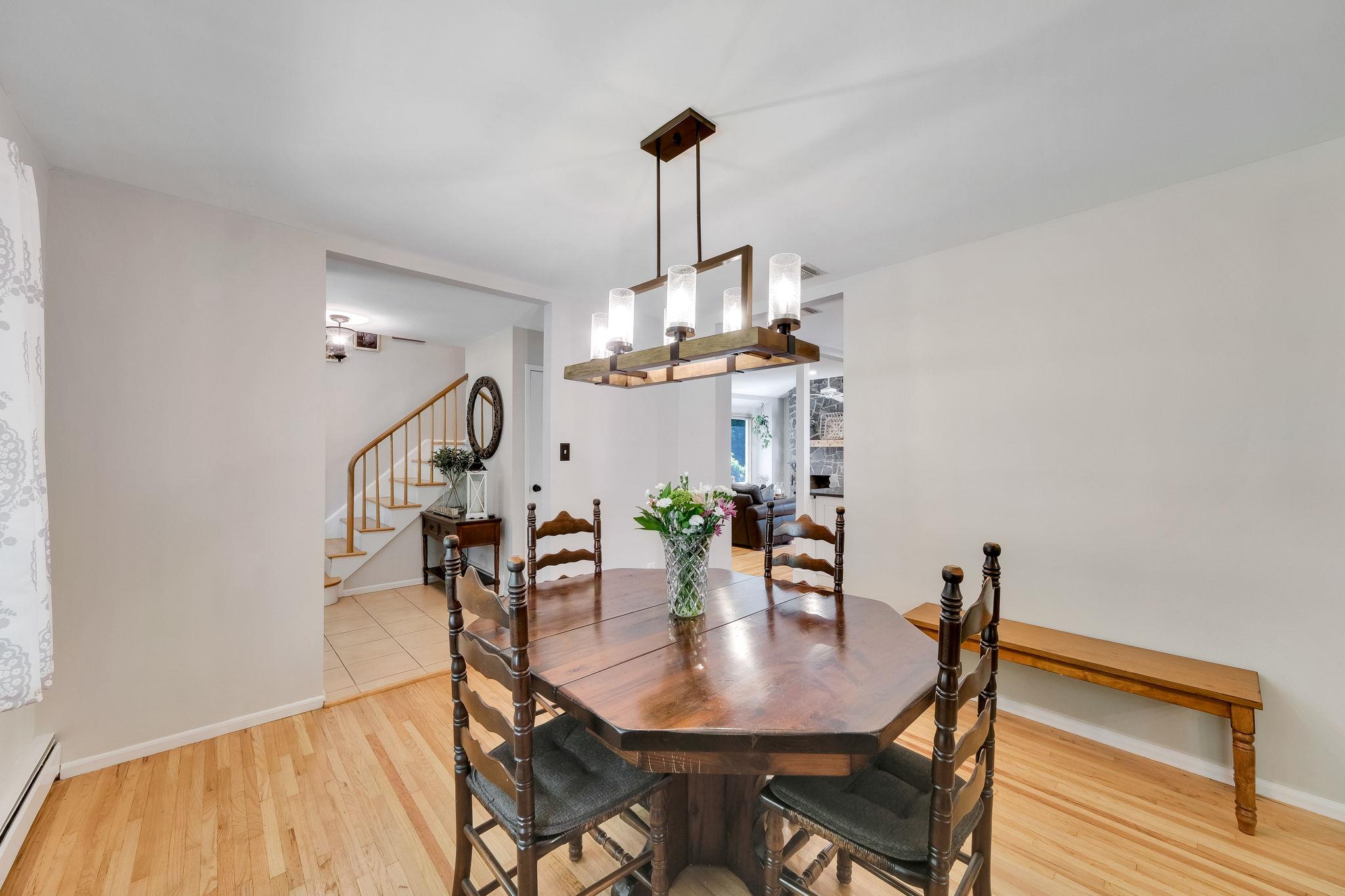 31 Blinker Light Road, Stony Brook, New York image 22