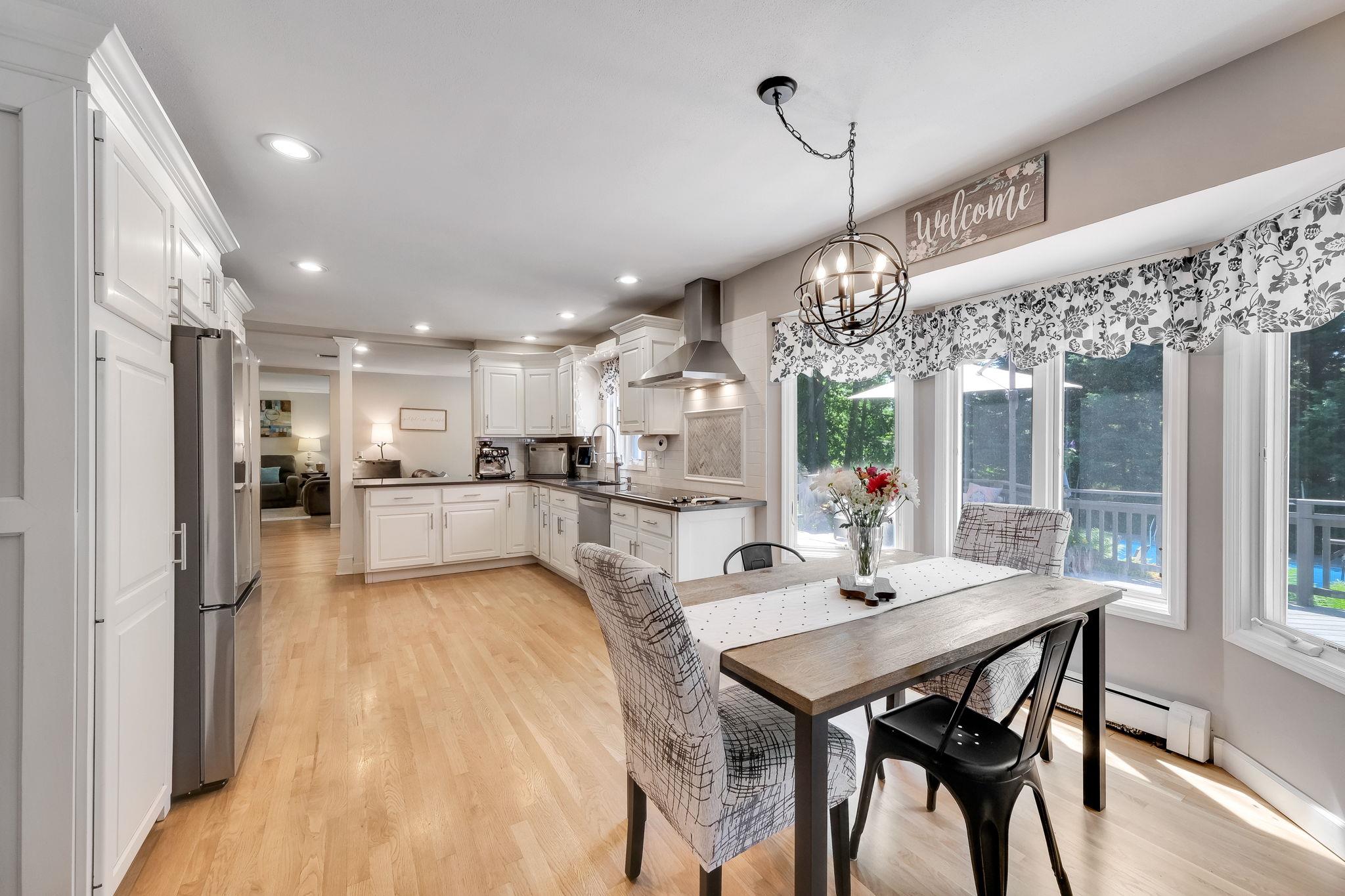 31 Blinker Light Road, Stony Brook, New York image 34