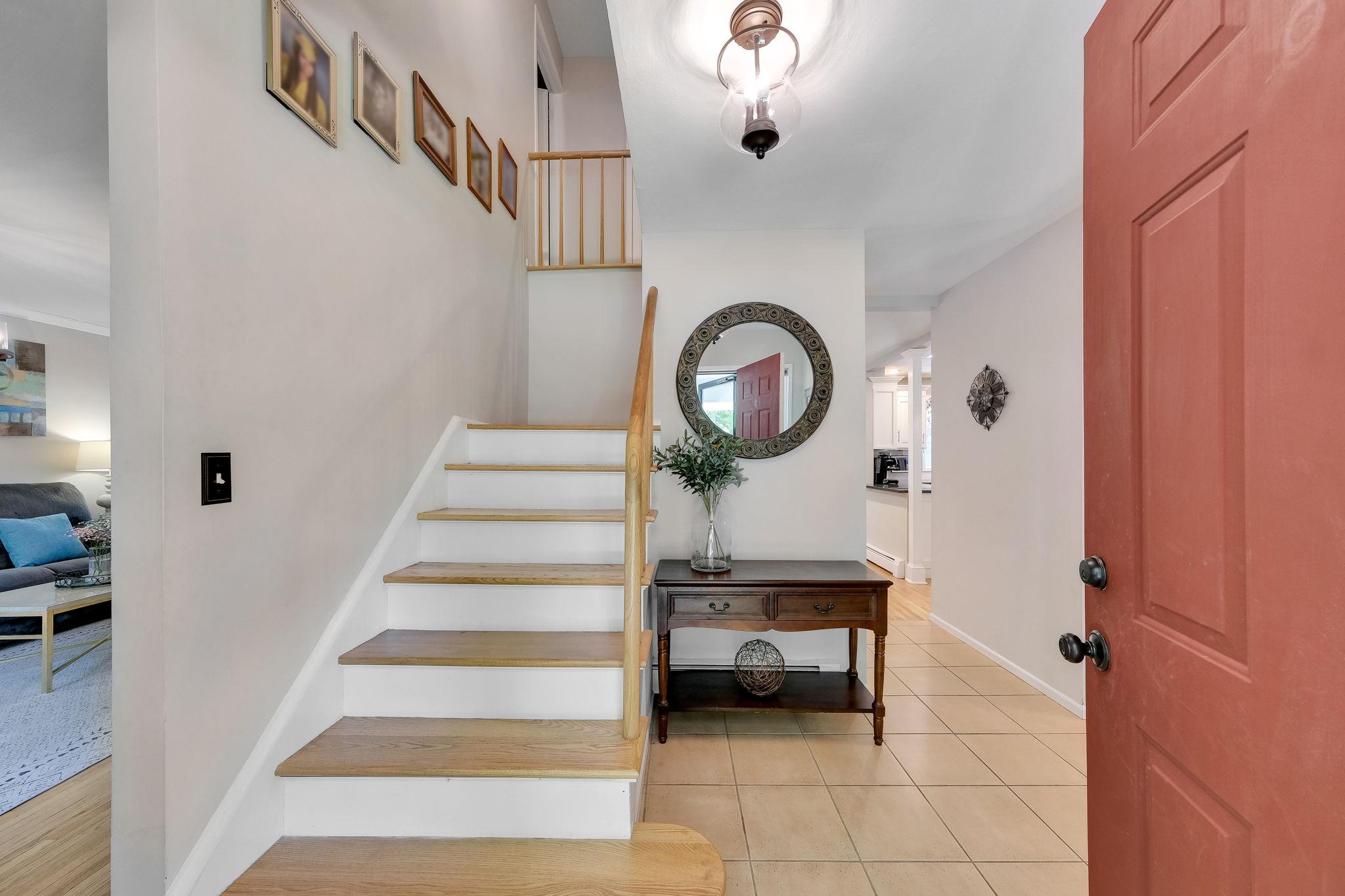 31 Blinker Light Road, Stony Brook, New York image 16