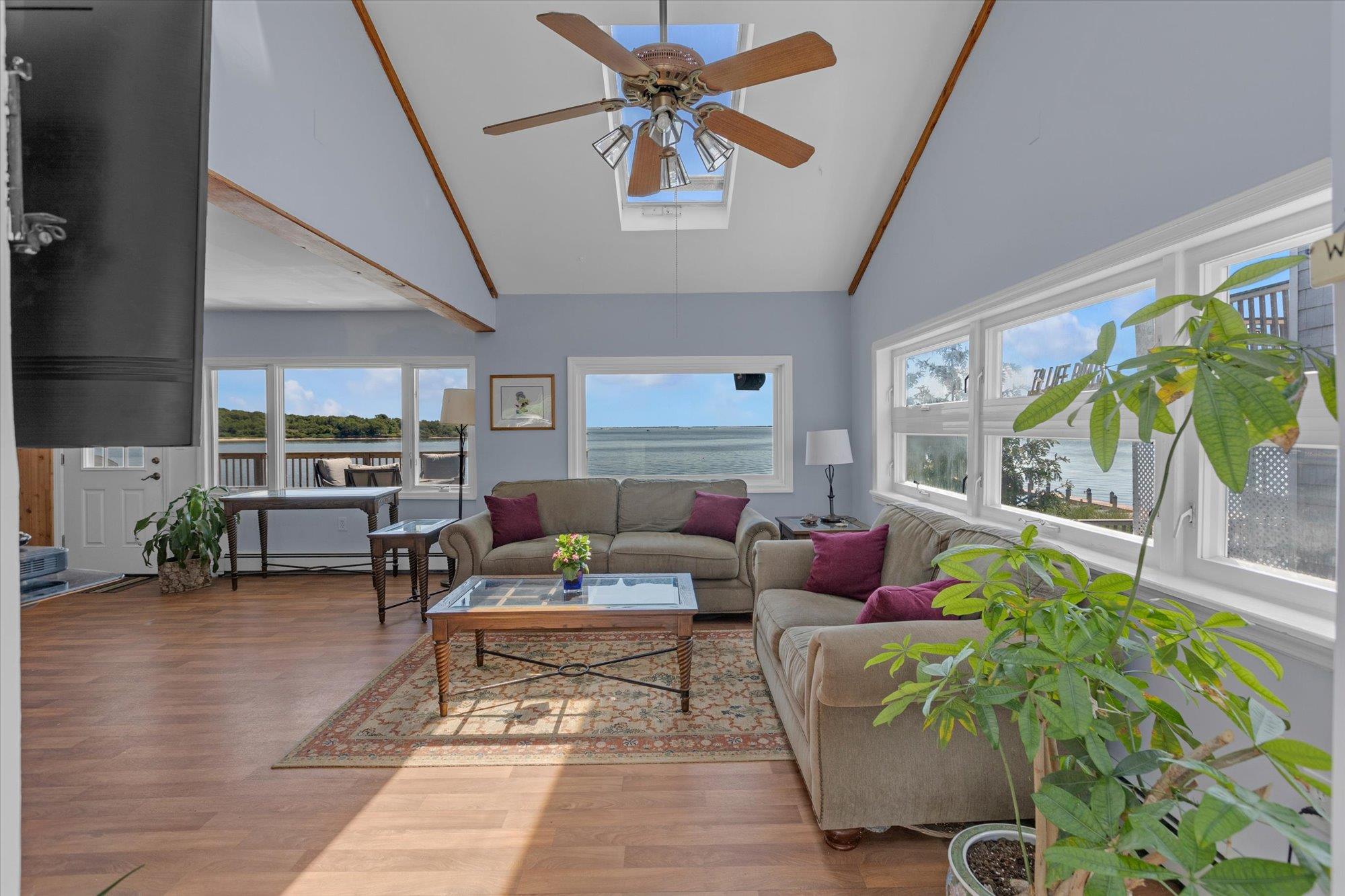 55 Oceanview Drive, Mastic Beach, New York image 10