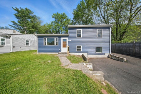 Homes For Sale - 341 Highland Ave Extension<br/> Middletown, NY 10940