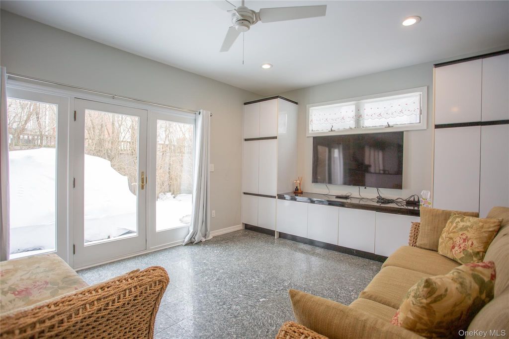 Photo of 9 Kensington Street, Lido Beach, NY 11561 (MLS # 986366)