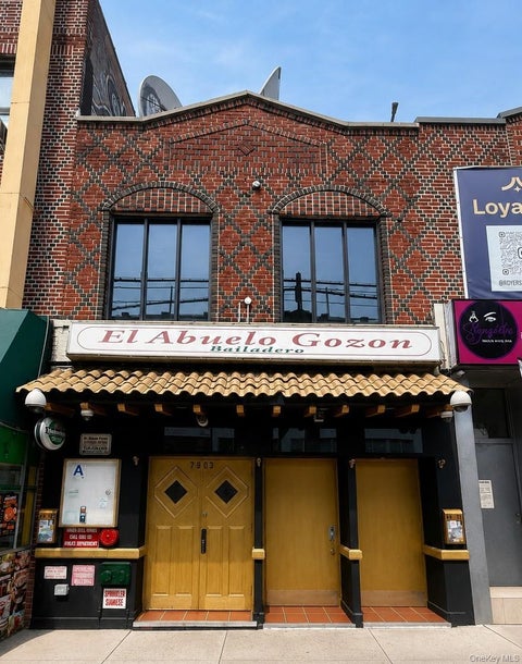 Photo of 7903 Roosevelt Avenue, Jackson Heights, NY 11372 (MLS # 1037615)
