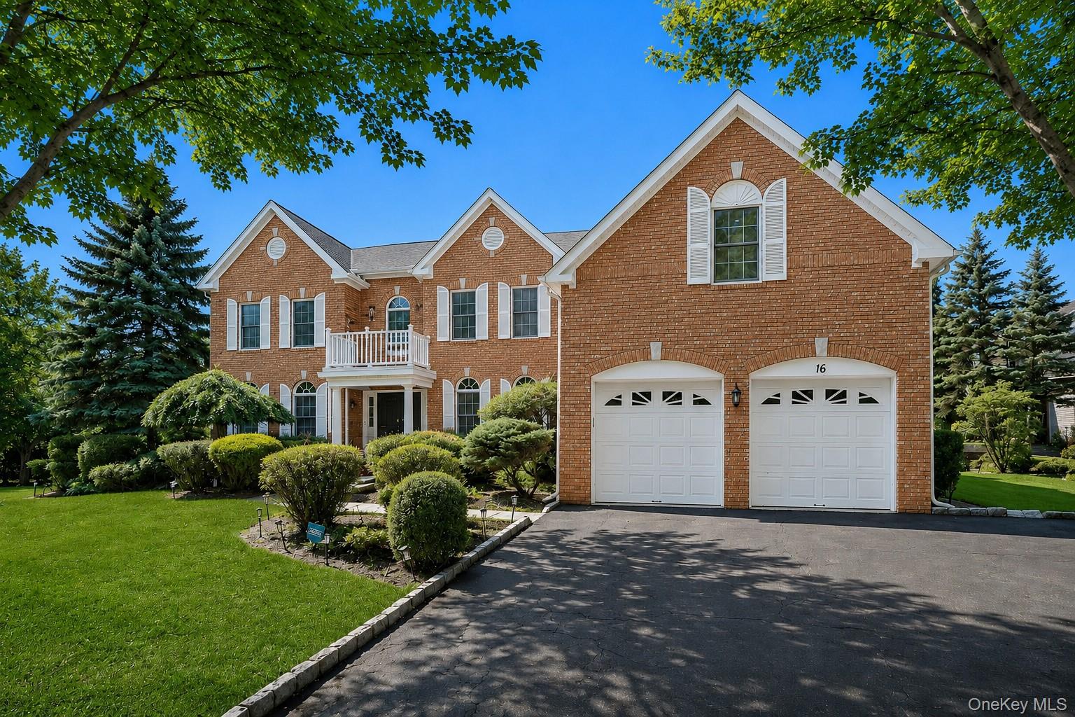 16 Eagle Court