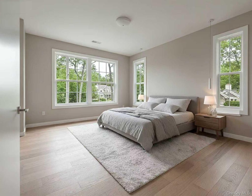 Photo of 2 Lee Place, Old Bethpage, NY 11804 (MLS # 946401)