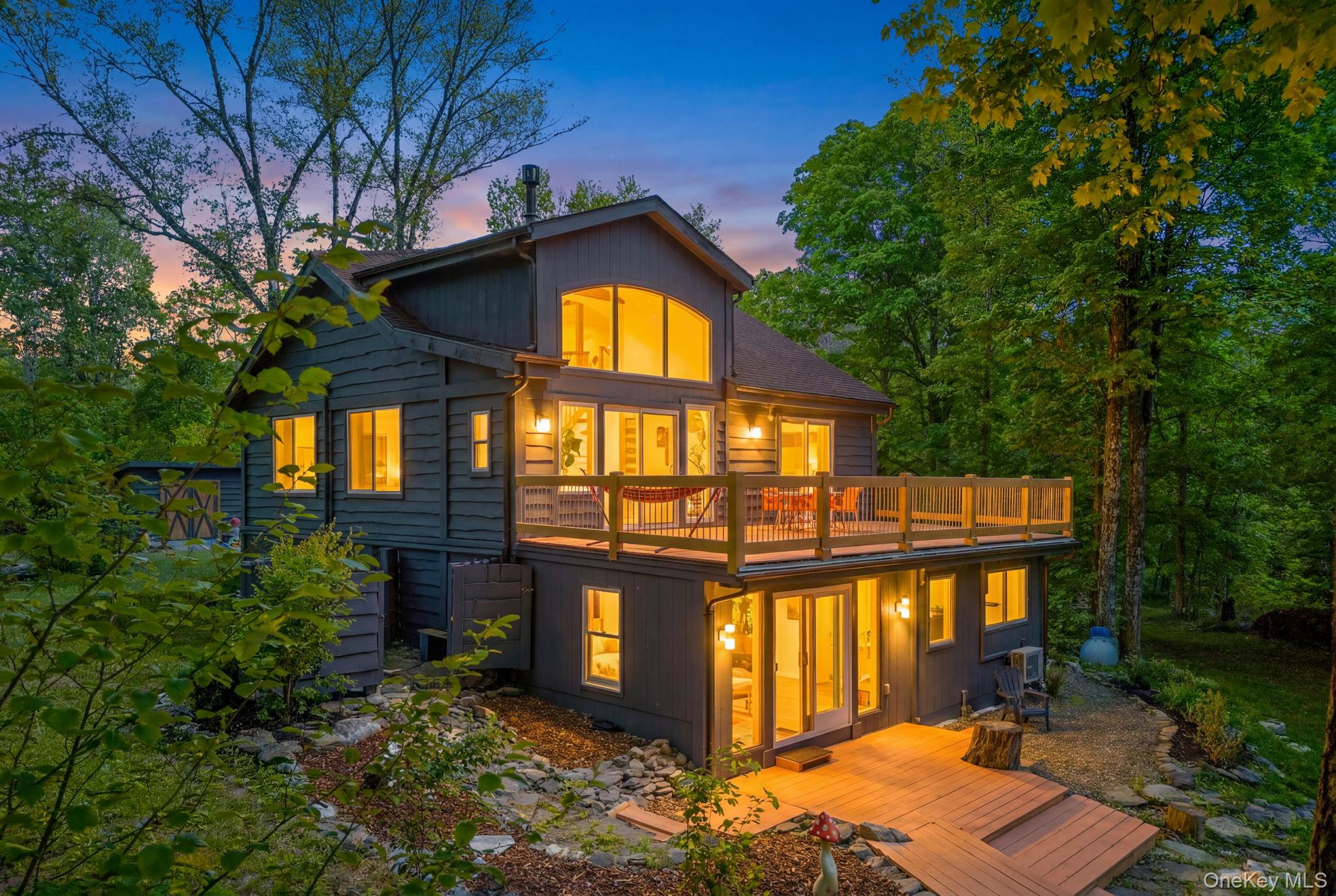 10 Kolb Road