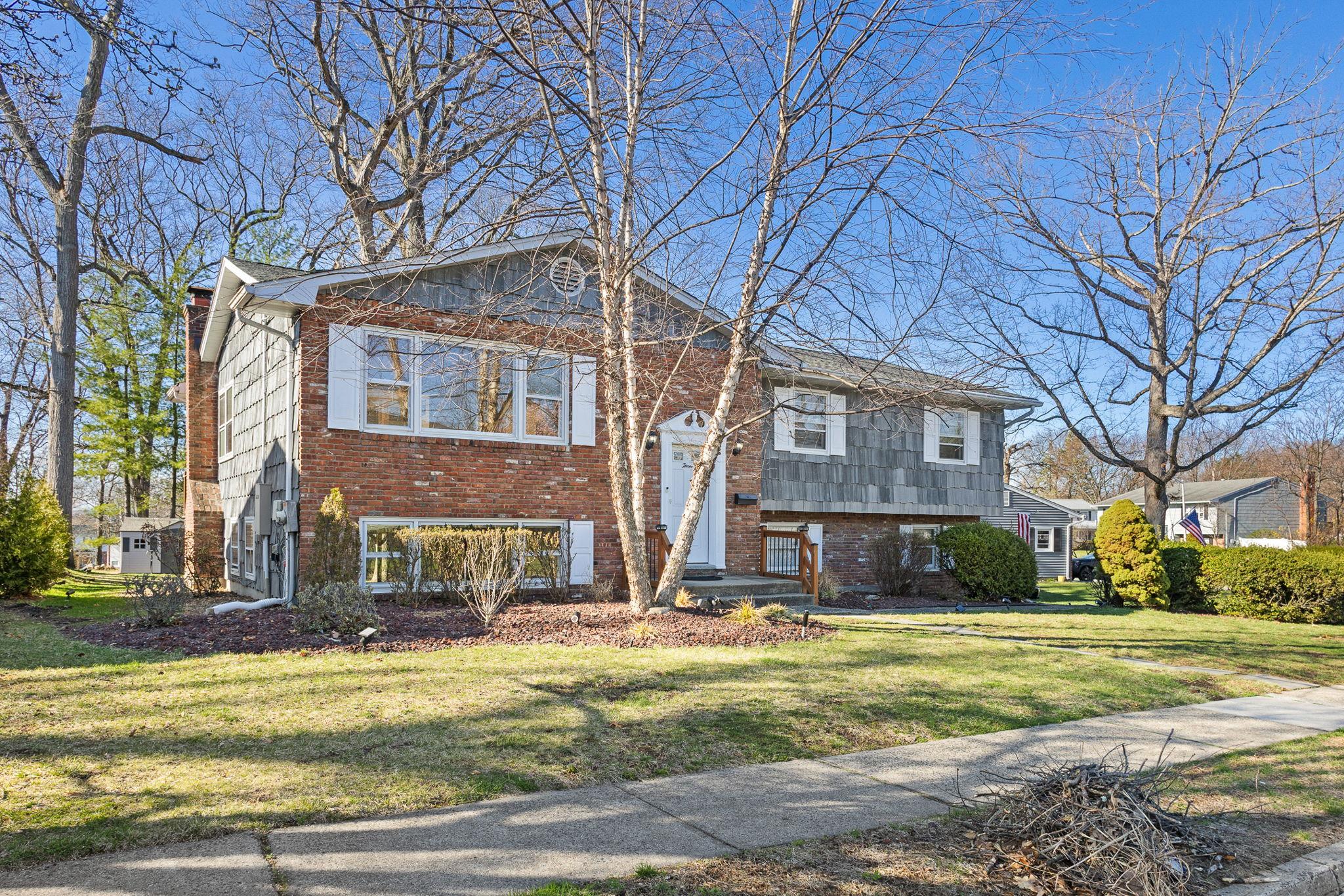 3 Helaine Court, Orangeburg, New York image 14