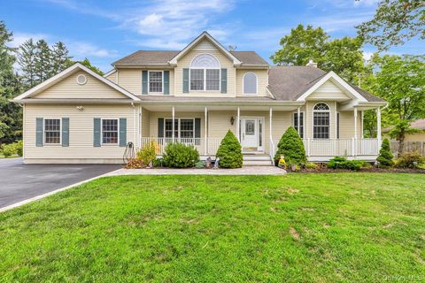 Homes For Sale - 141 Radio Avenue<br/> Miller Place, NY 11764