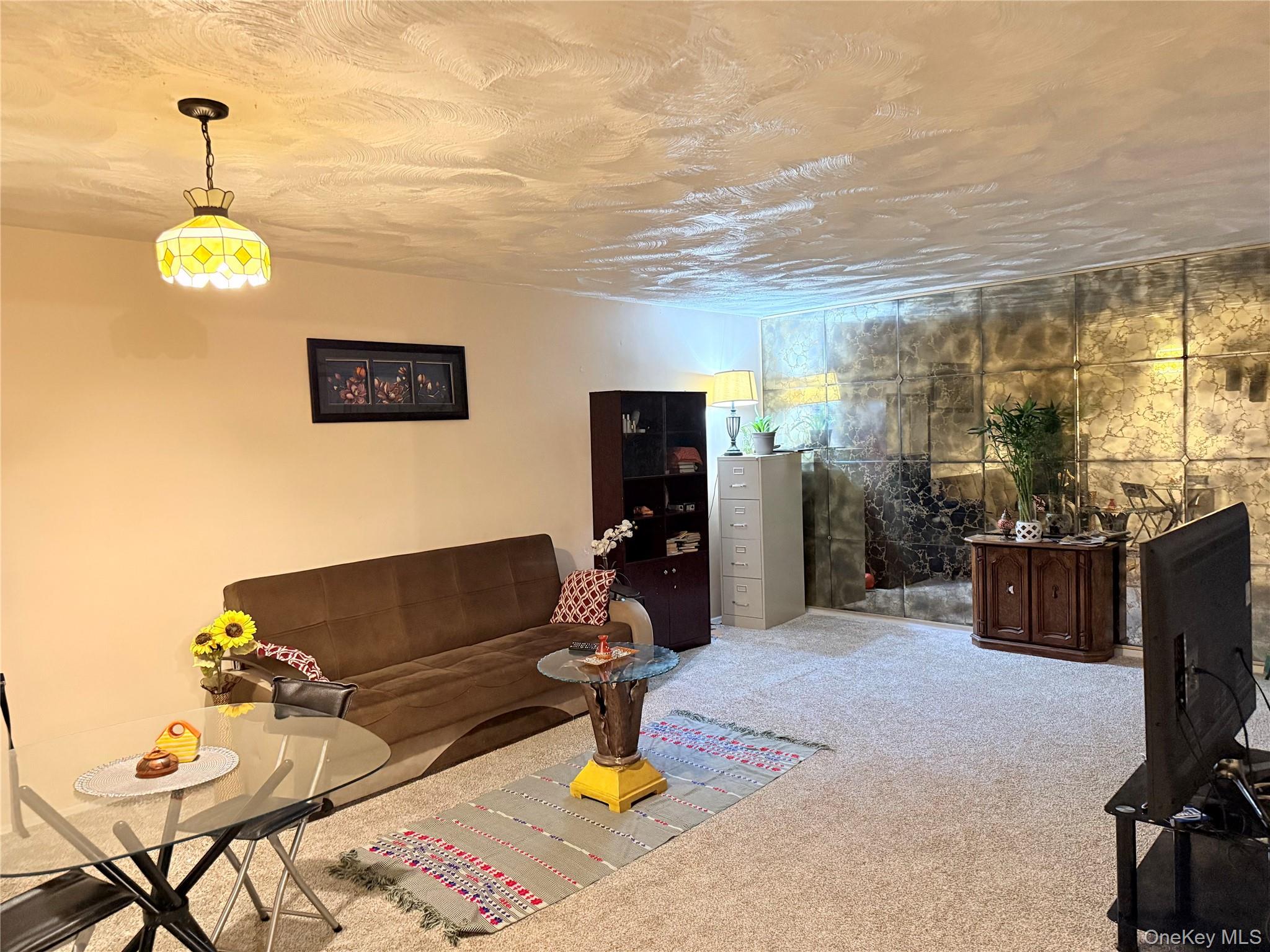204-15 Foothill Avenue B44
