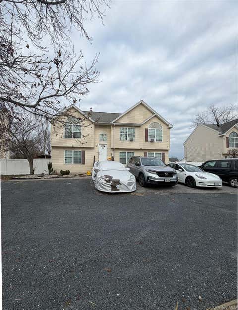 Homes For Sale - 83 3rd Avenue<br/> Bay Shore, NY 11706