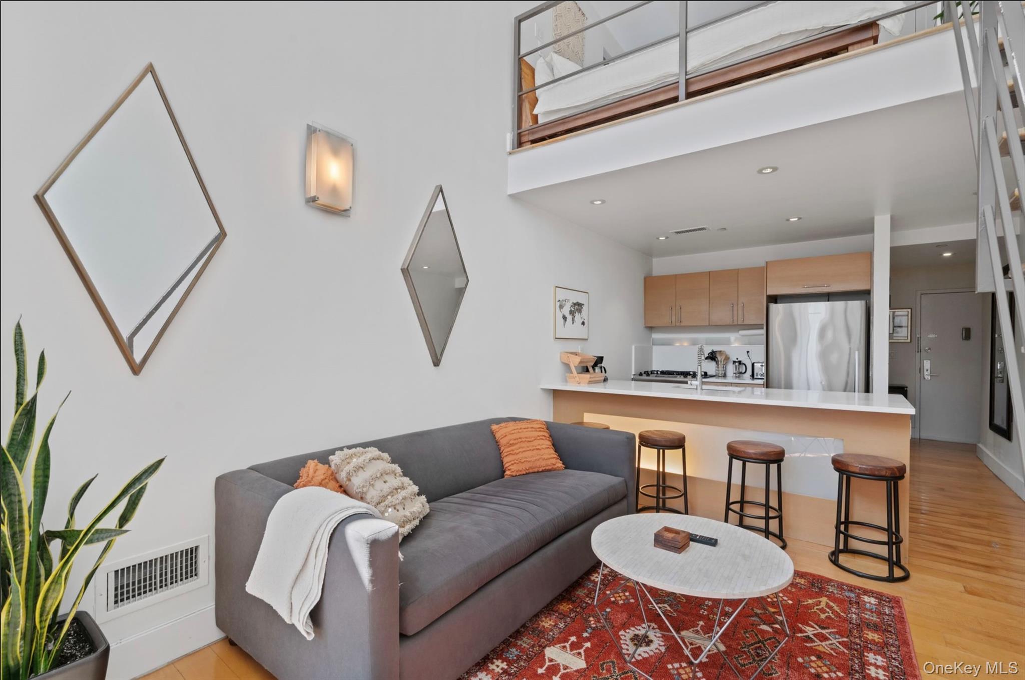 96 Woodpoint Road 2C