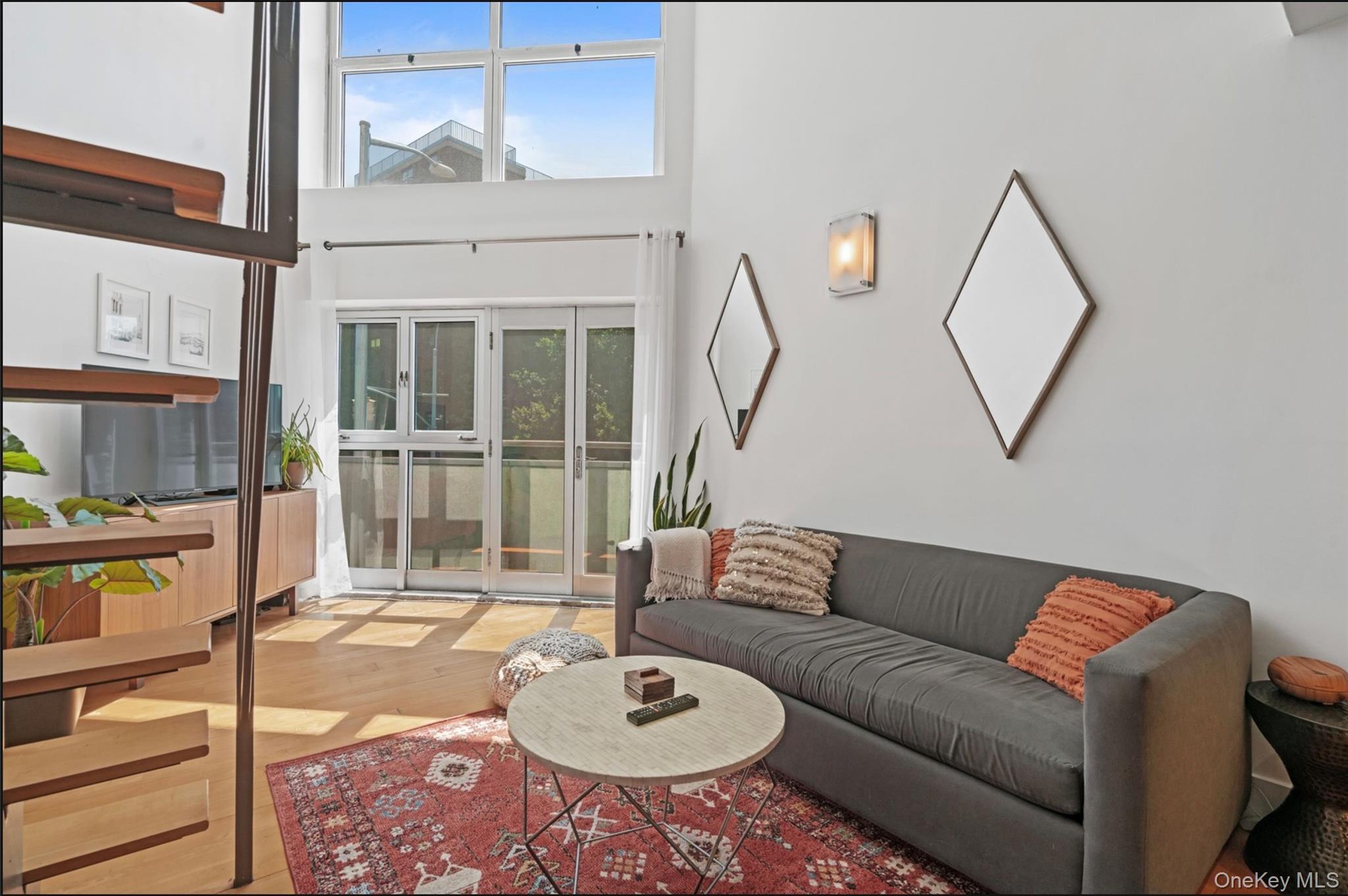 96 Woodpoint Road 2C