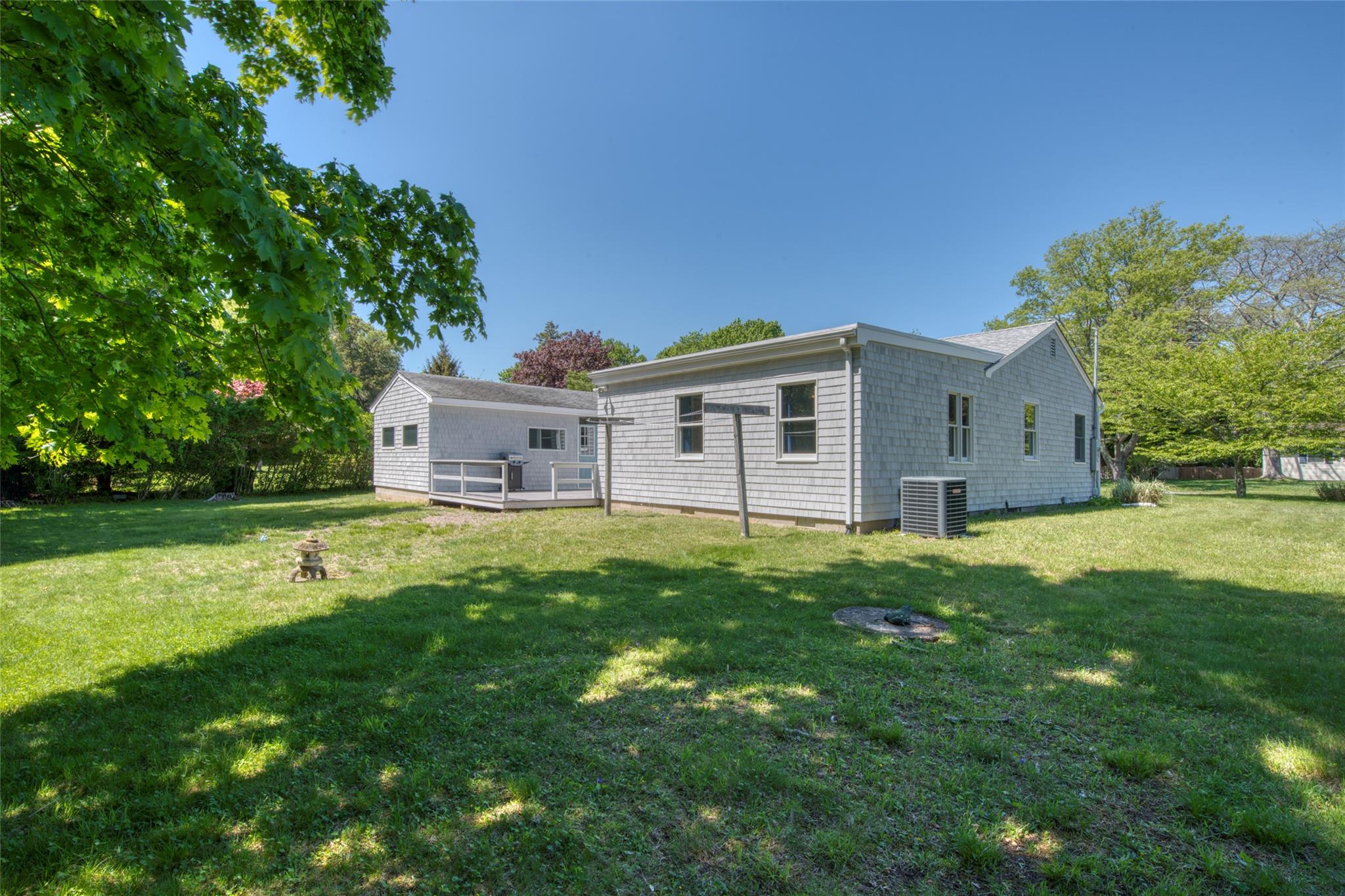 31 Bayberry Lane, Sag Harbor, New York image 14