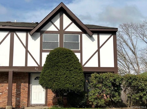 Photo of 2 Jamestown Court, Ridge, NY 11961 (MLS # 1065424)