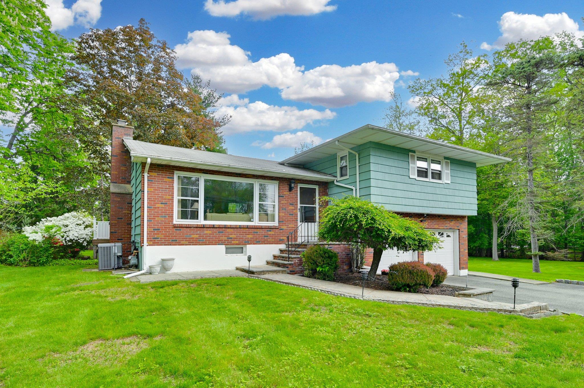 24 Westview Avenue, Congers, New York image 30