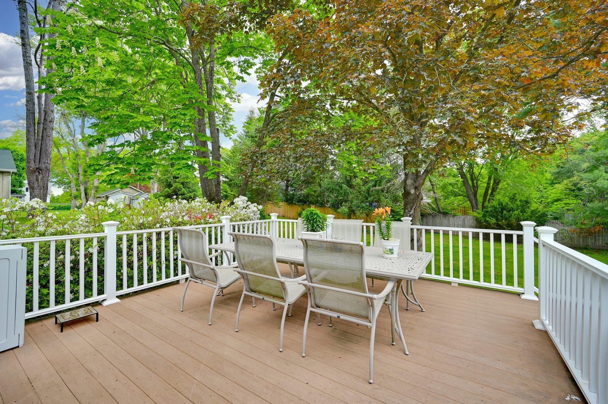 24 Westview Avenue, Congers, New York image 5