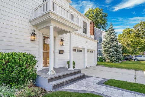 210 Roxbury Road Garden City NY 11530