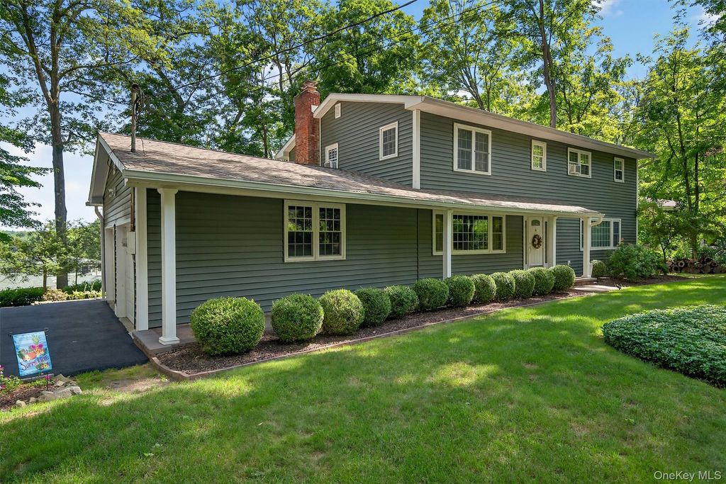 Photo of 57 Fawn Hill Road, Tuxedo Park, NY 10987 (MLS # 959638)