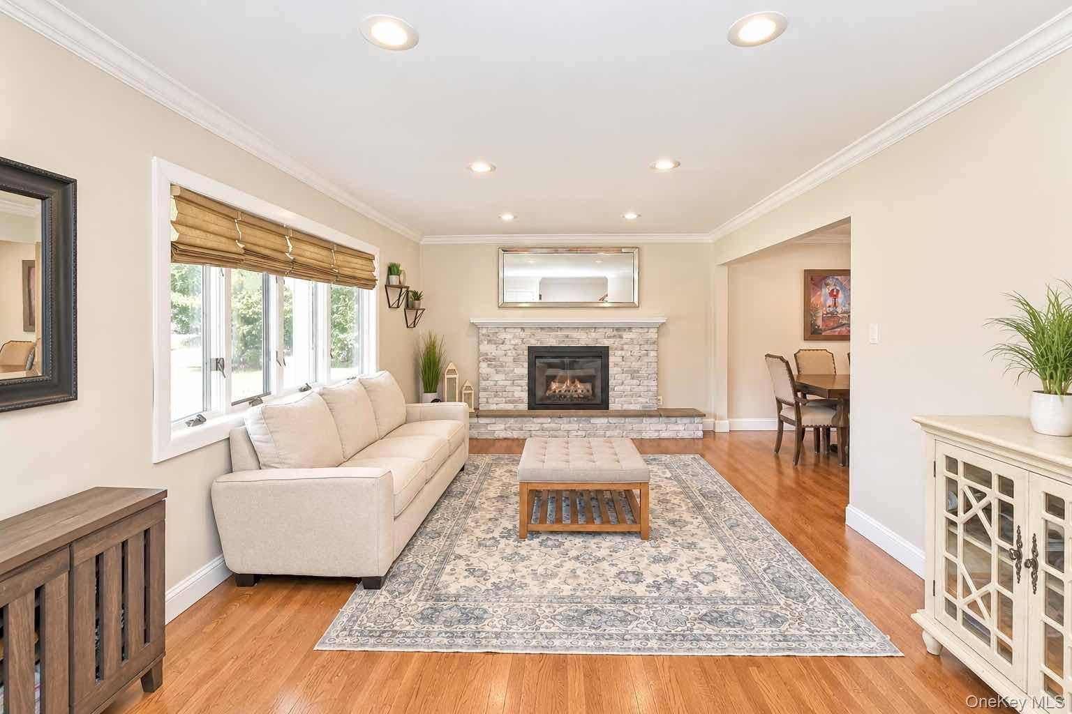 37 Gaymor Lane
