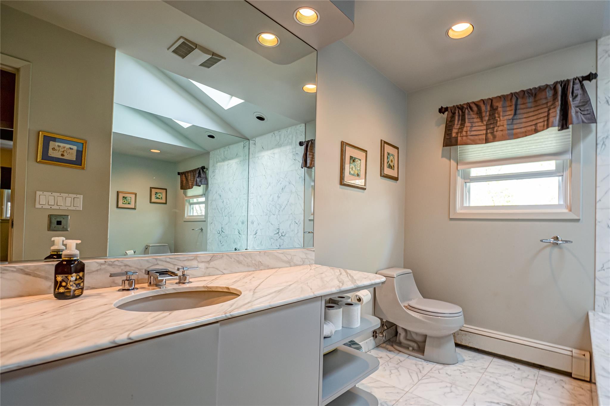 31 Burr Road, East Northport, New York image 28