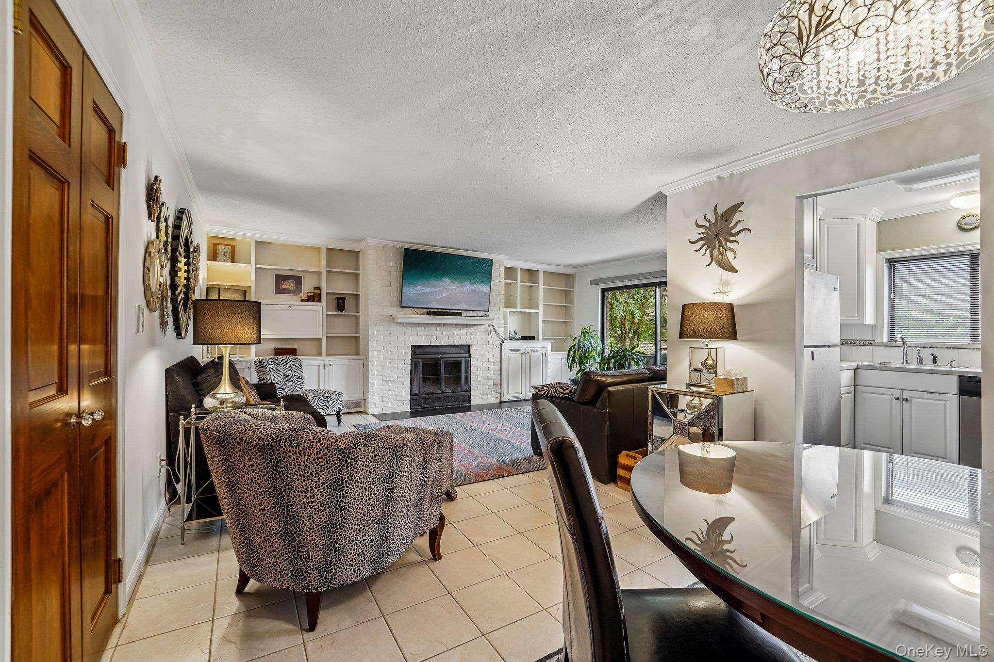 4 Briarcliff Drive S 9