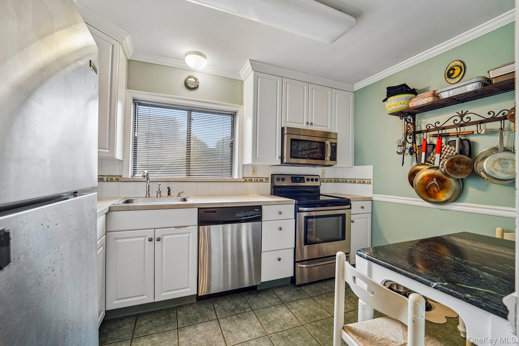 4 Briarcliff Drive S 9