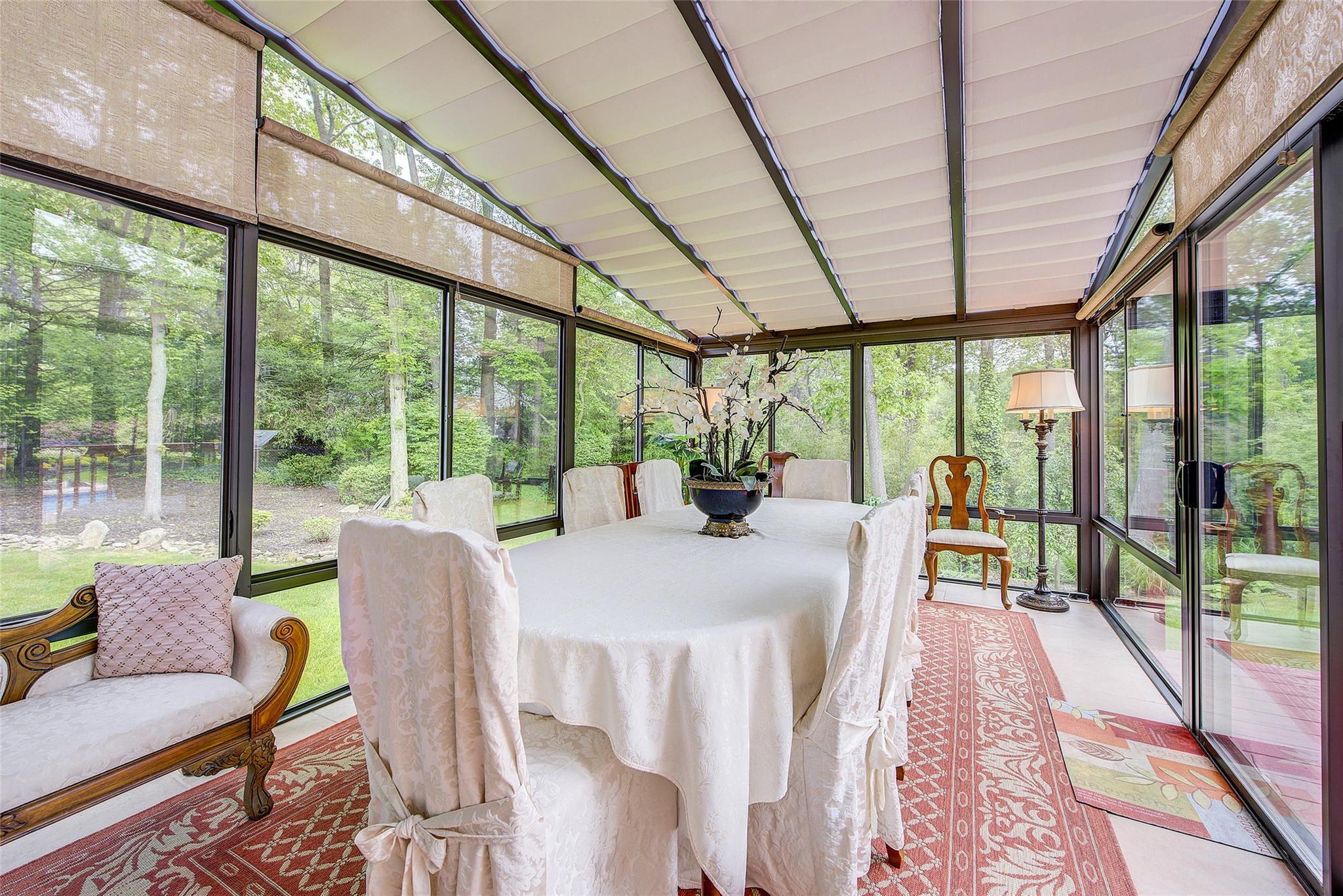 23 Sandra Drive, Dix Hills, New York image 12