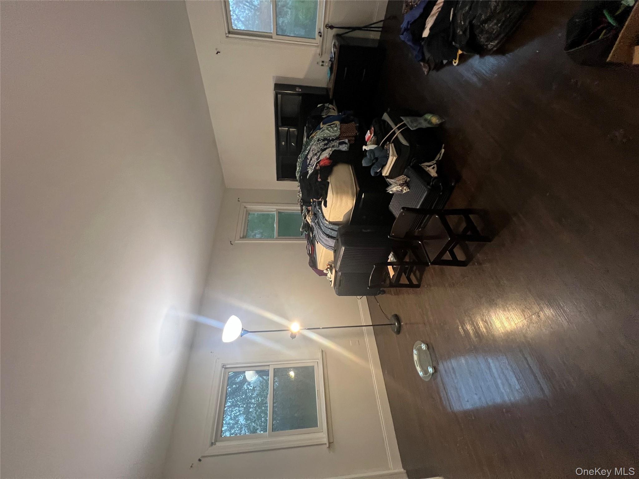 1043 Wilson Boulevard