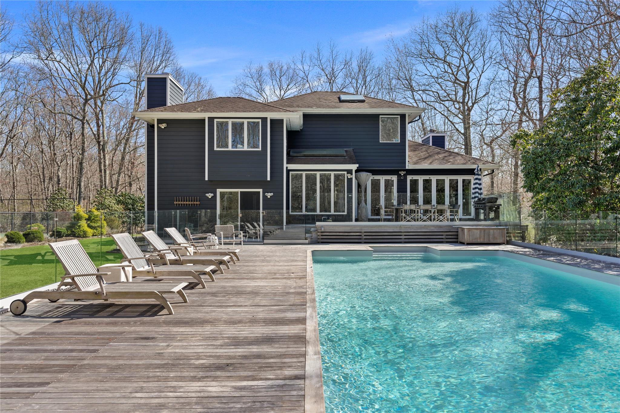 253 Northside Drive