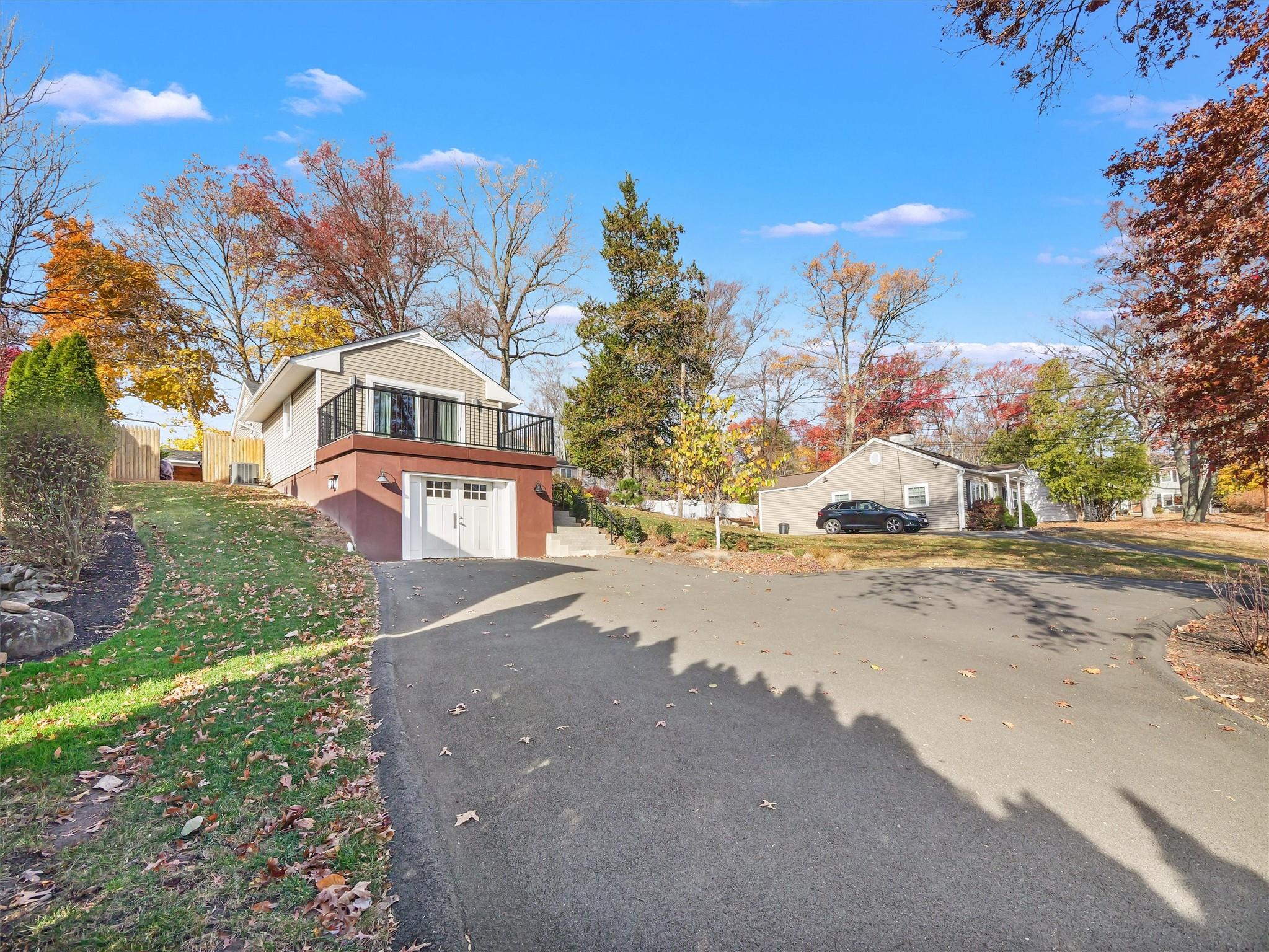 25 Staubitz Avenue, Pearl River, New York image 3