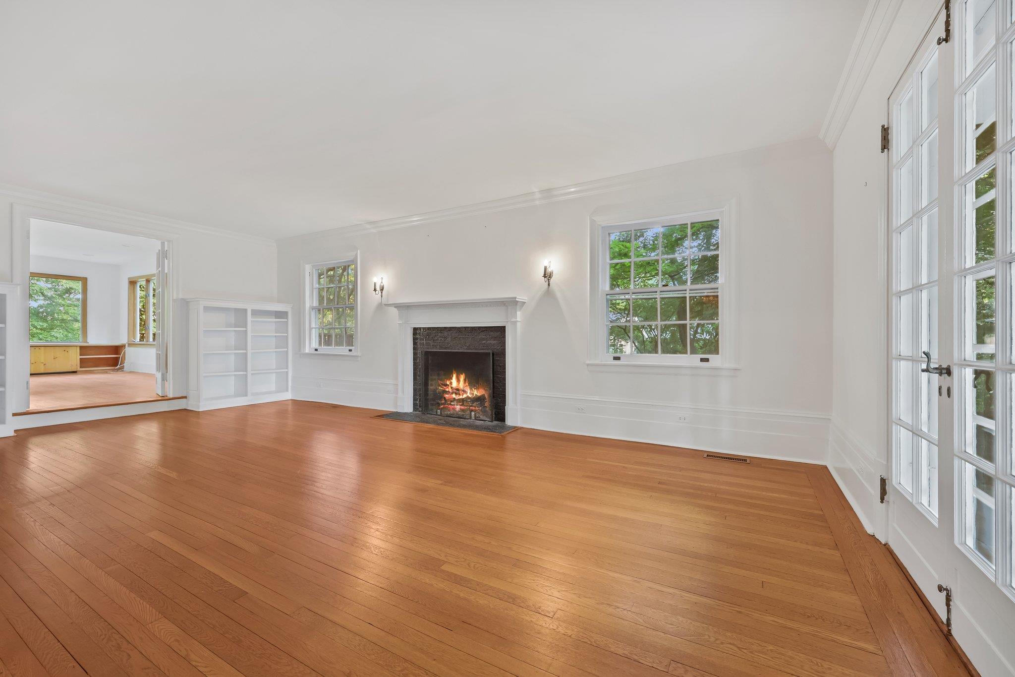 90 Greenacres Avenue