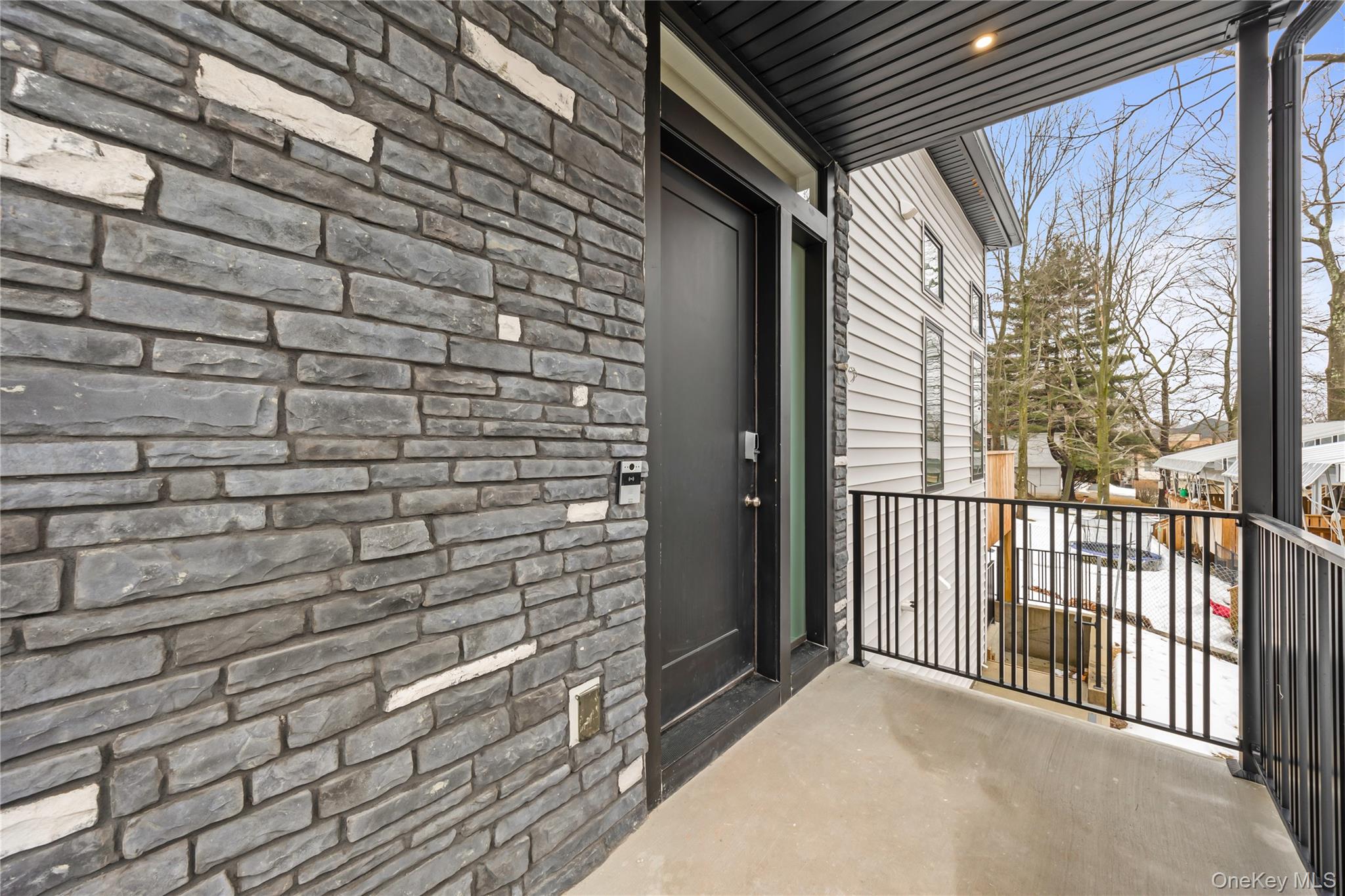 11 Buckman Place 212