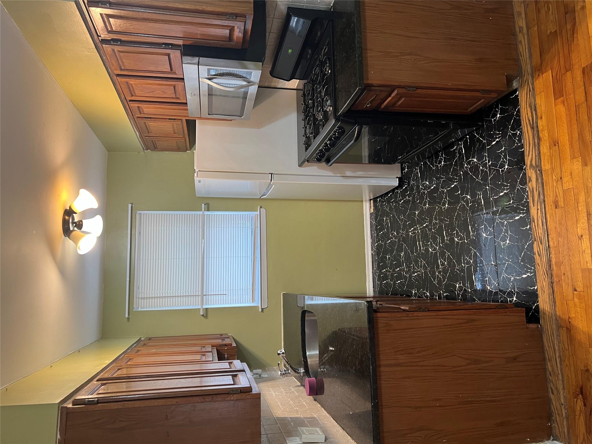 1690 Grand Avenue #B14, Baldwin, New York image 4
