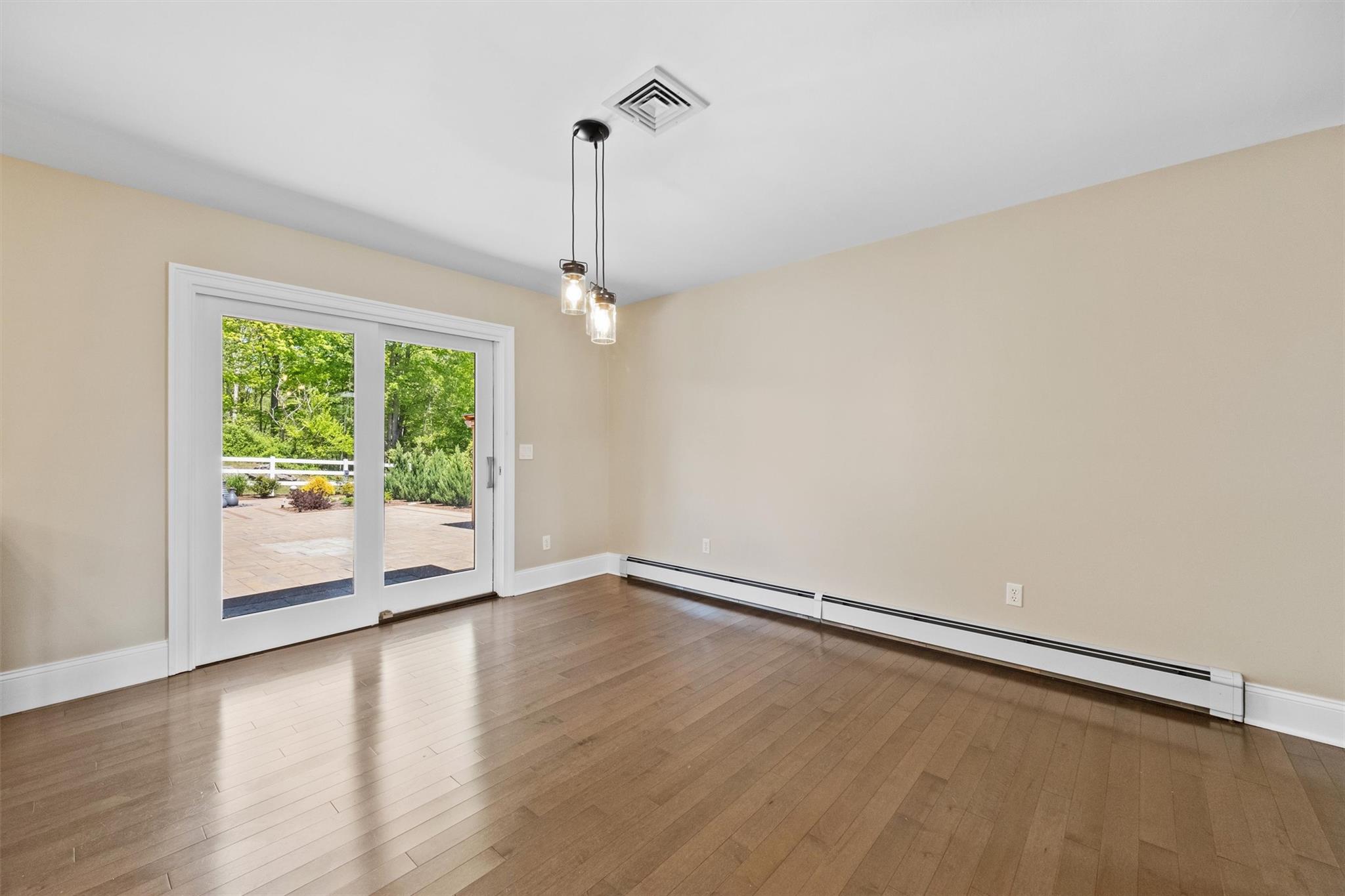 74 Hampton Road, Marlboro, New York image 13